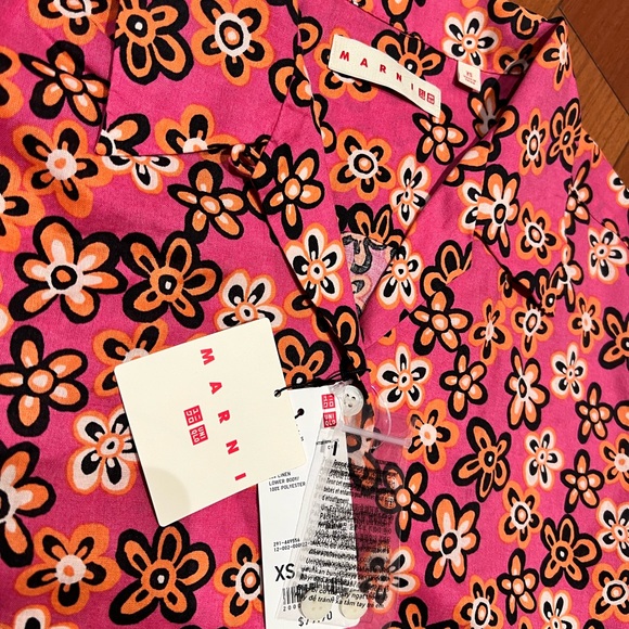 Uniqlo x MARNI Open Collar Button Down Pleated Dress Size XS - Brand New In Pink - Picture 2 of 4